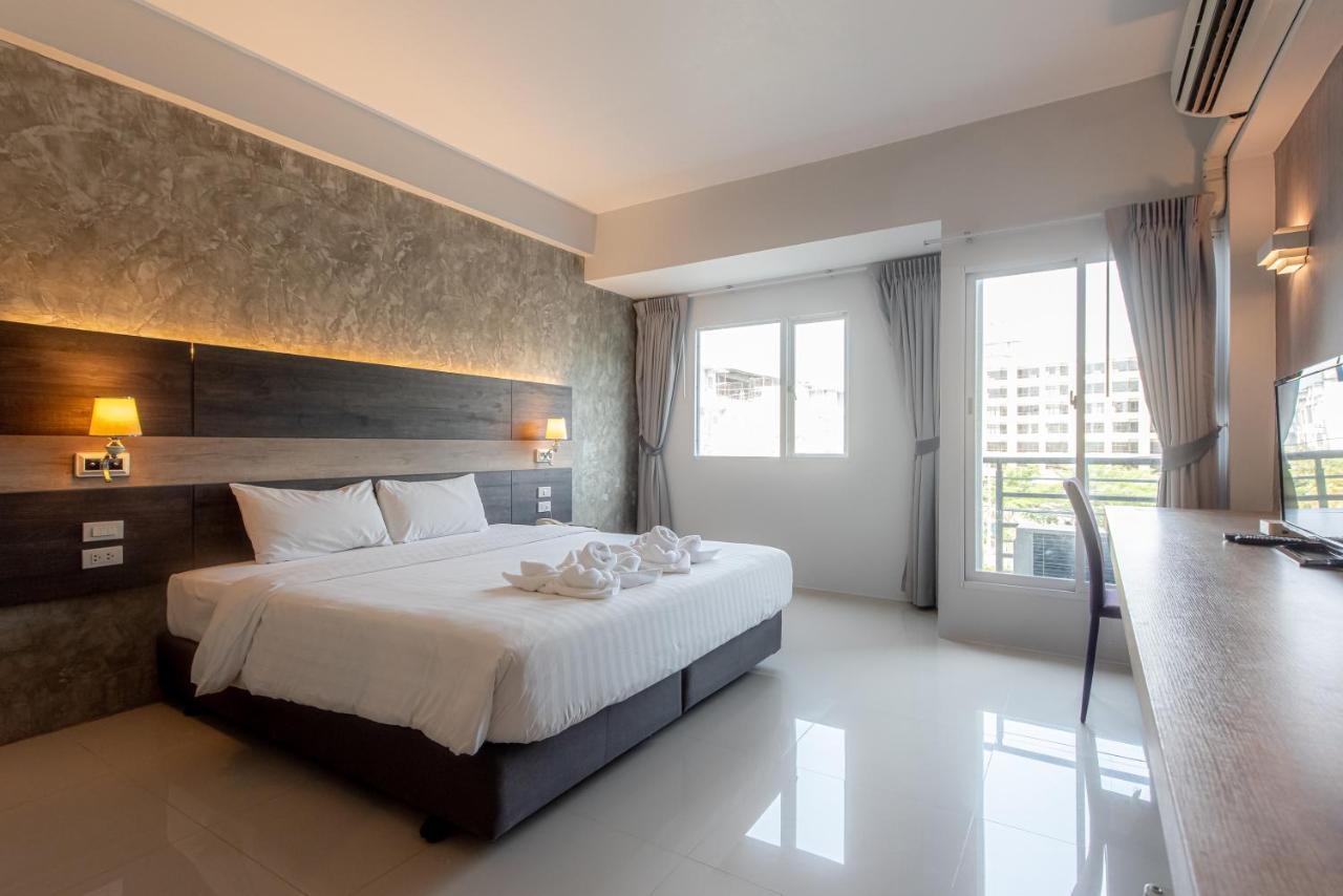 The Proud Exclusive Hotel-Sha Plus Nakhon Pathom Buitenkant foto