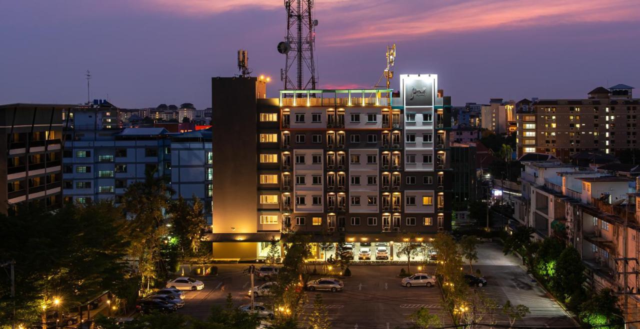 The Proud Exclusive Hotel-Sha Plus Nakhon Pathom Buitenkant foto