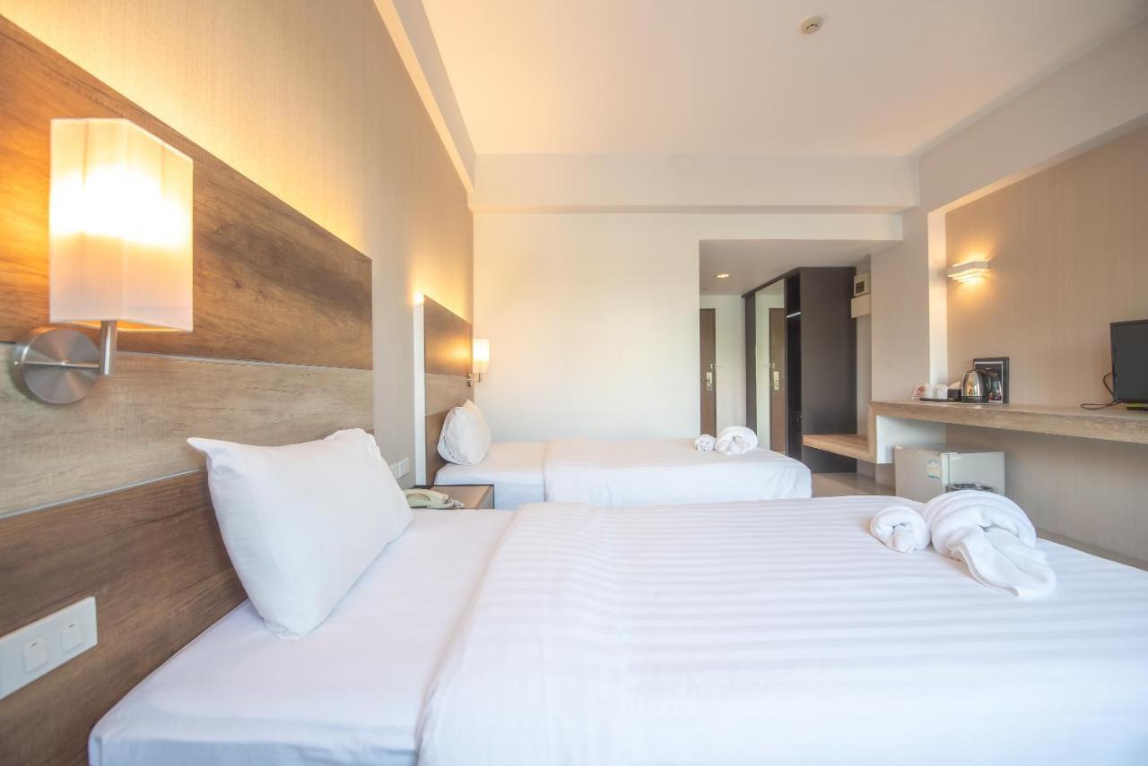 The Proud Exclusive Hotel-Sha Plus Nakhon Pathom Buitenkant foto