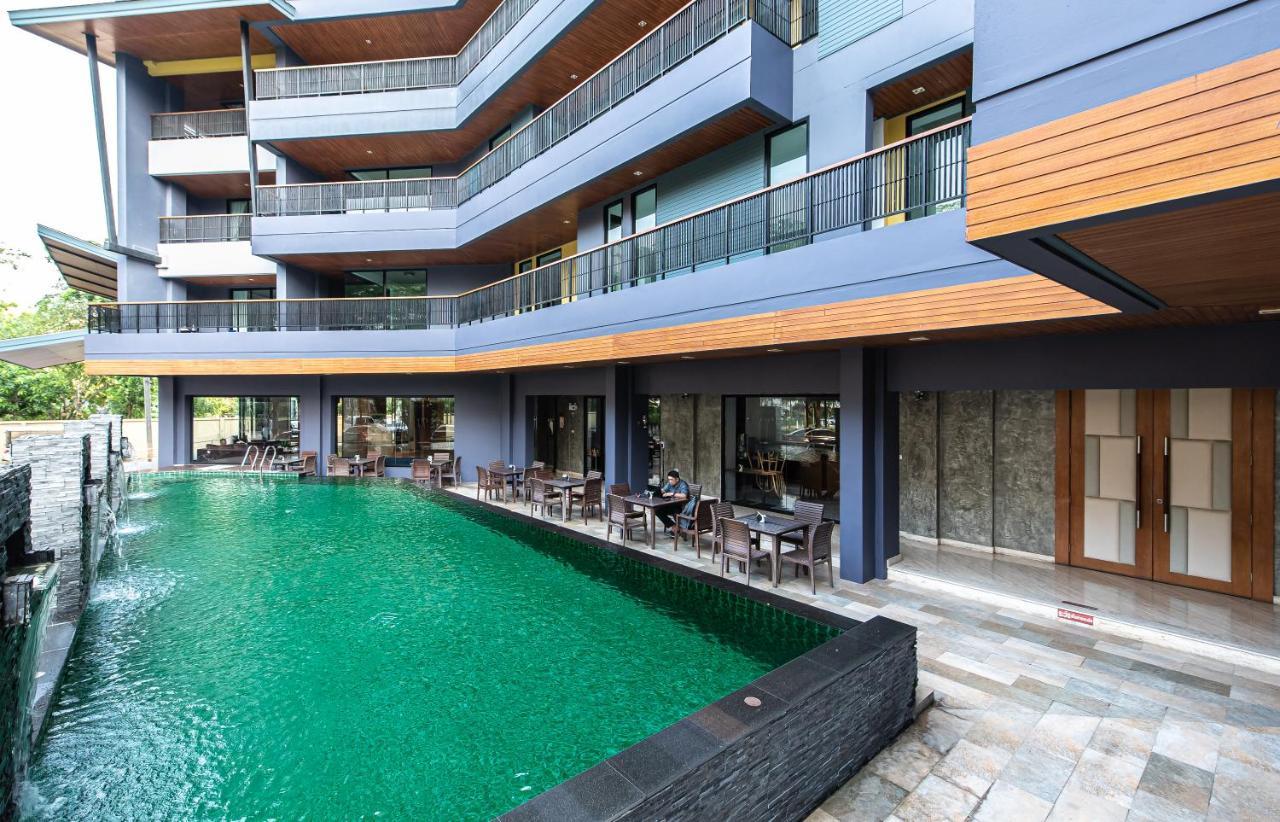 The Proud Exclusive Hotel-Sha Plus Nakhon Pathom Buitenkant foto