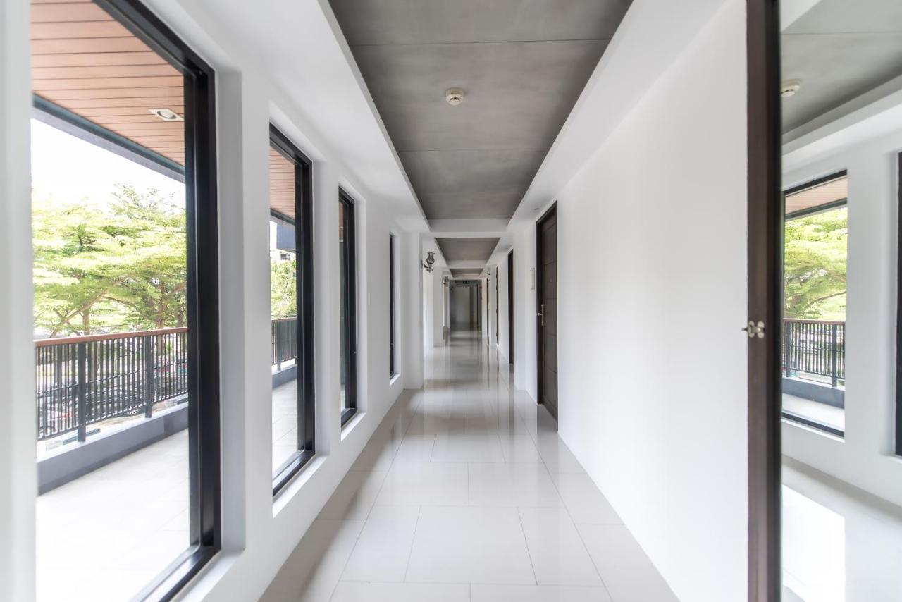 The Proud Exclusive Hotel-Sha Plus Nakhon Pathom Buitenkant foto