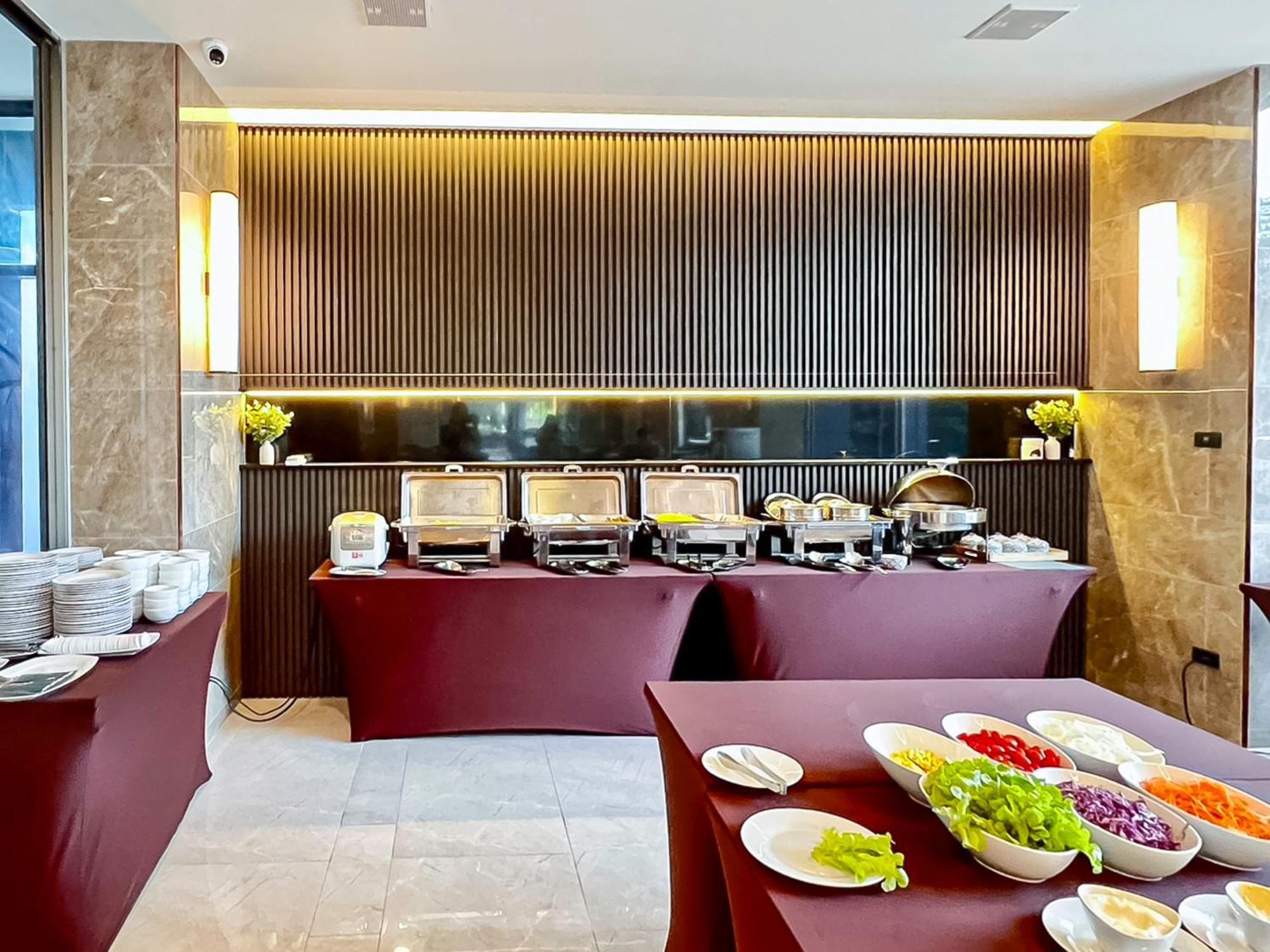 The Proud Exclusive Hotel-Sha Plus Nakhon Pathom Buitenkant foto